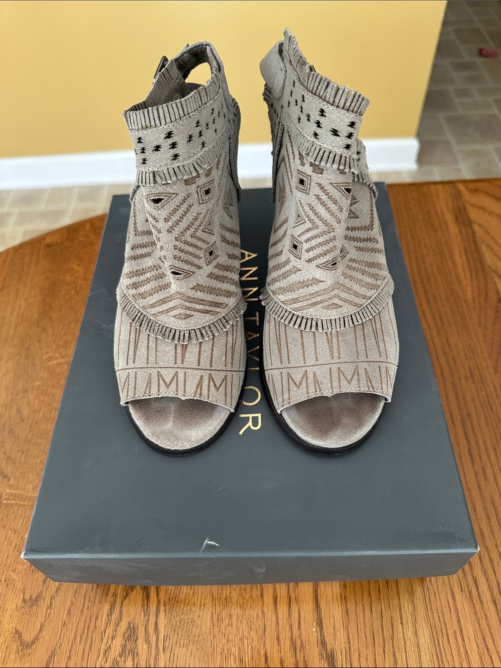 Naughty Monkey
Taupe Knit Peep-Toe Ankle Booties